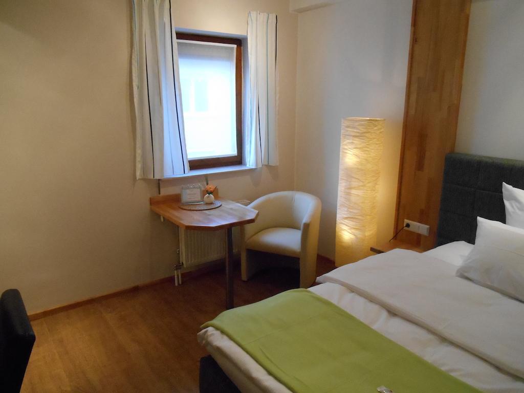 Warum Ins Hotel Neckarsulm Kültér fotó