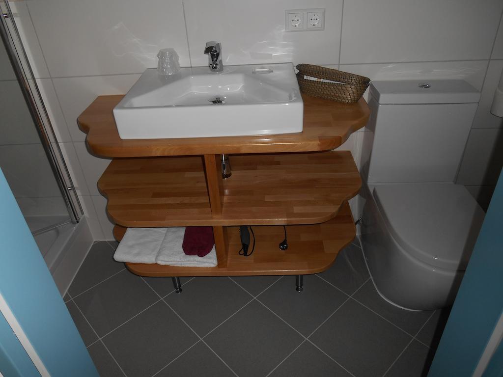 Warum Ins Hotel Neckarsulm Szoba fotó